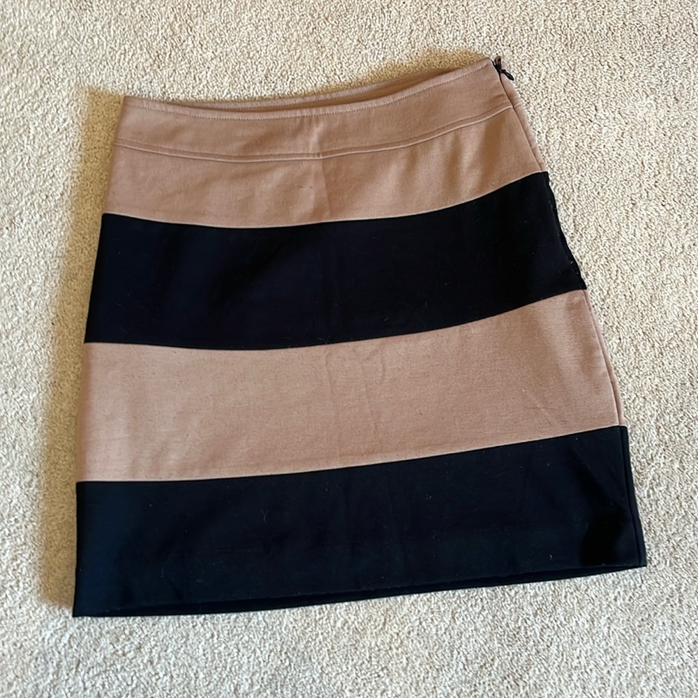 Banana Republic pencil skirt